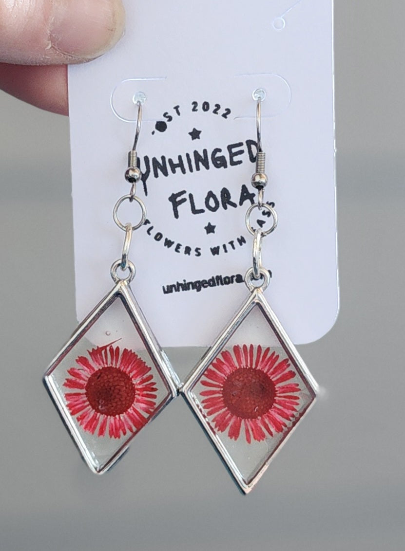 Pressed Flora Earrings - Tiny Red Bloom